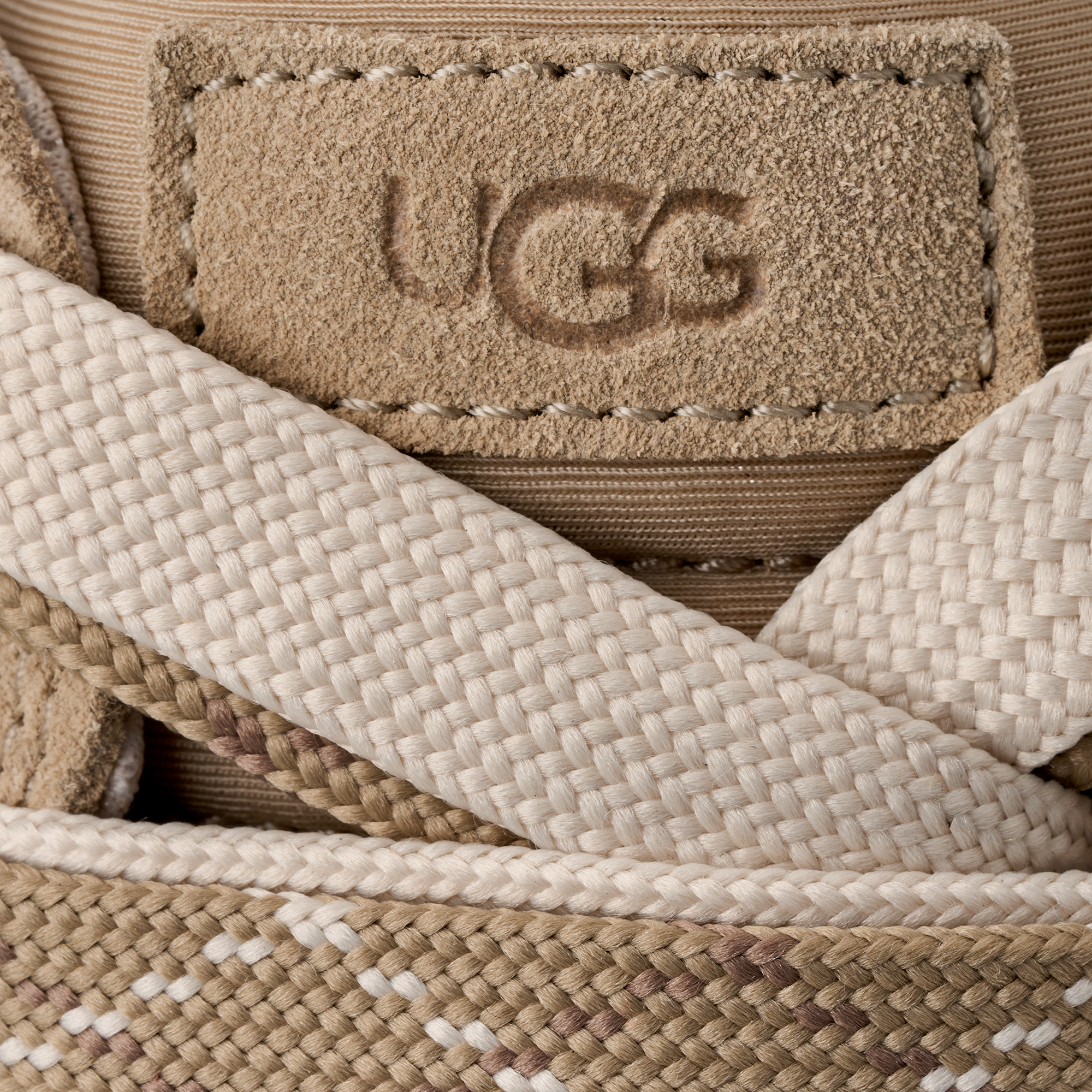 Ugglo Lowmel