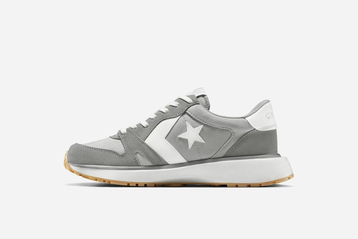 Converse Omni Trainer