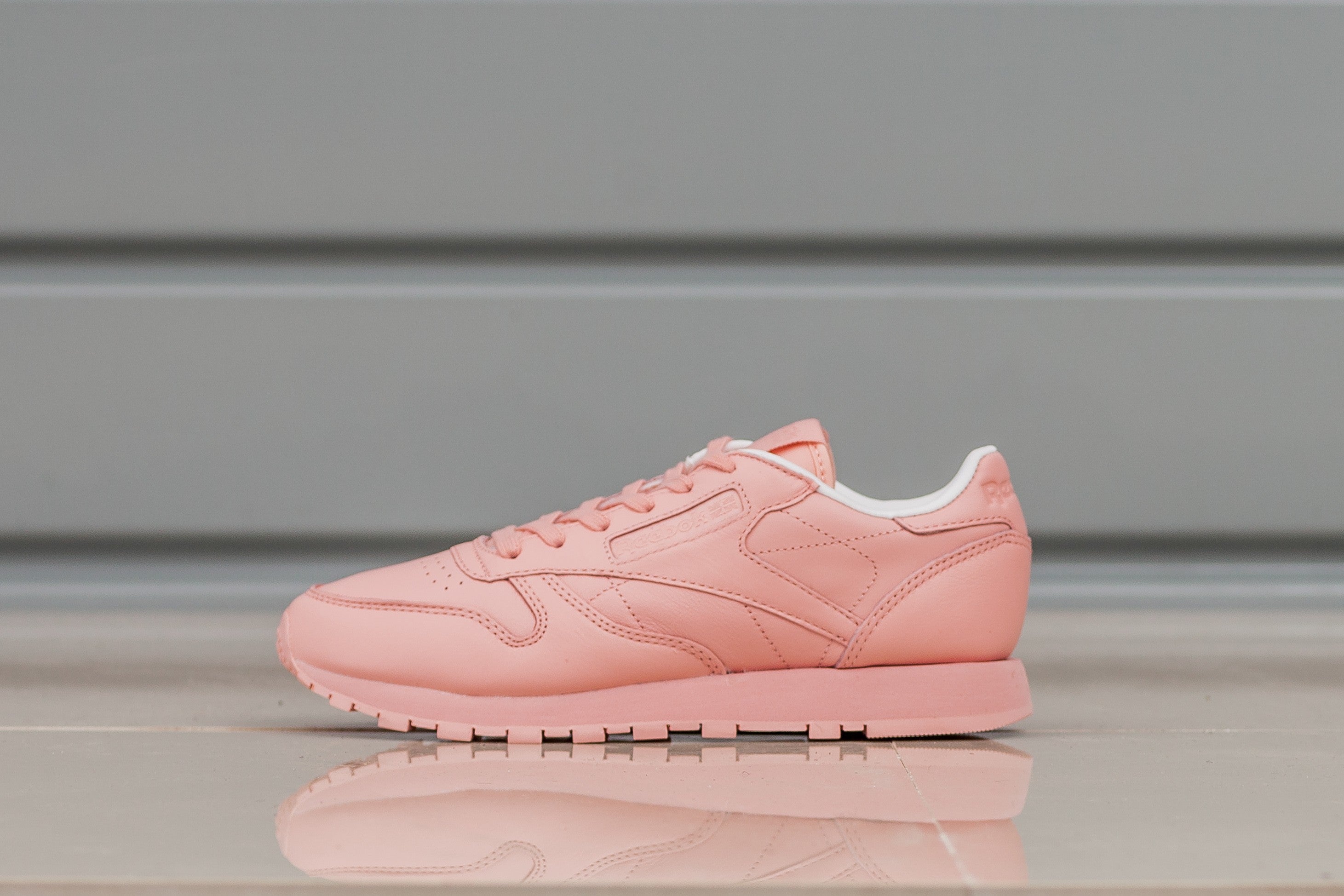 X Spirit Classic Leather