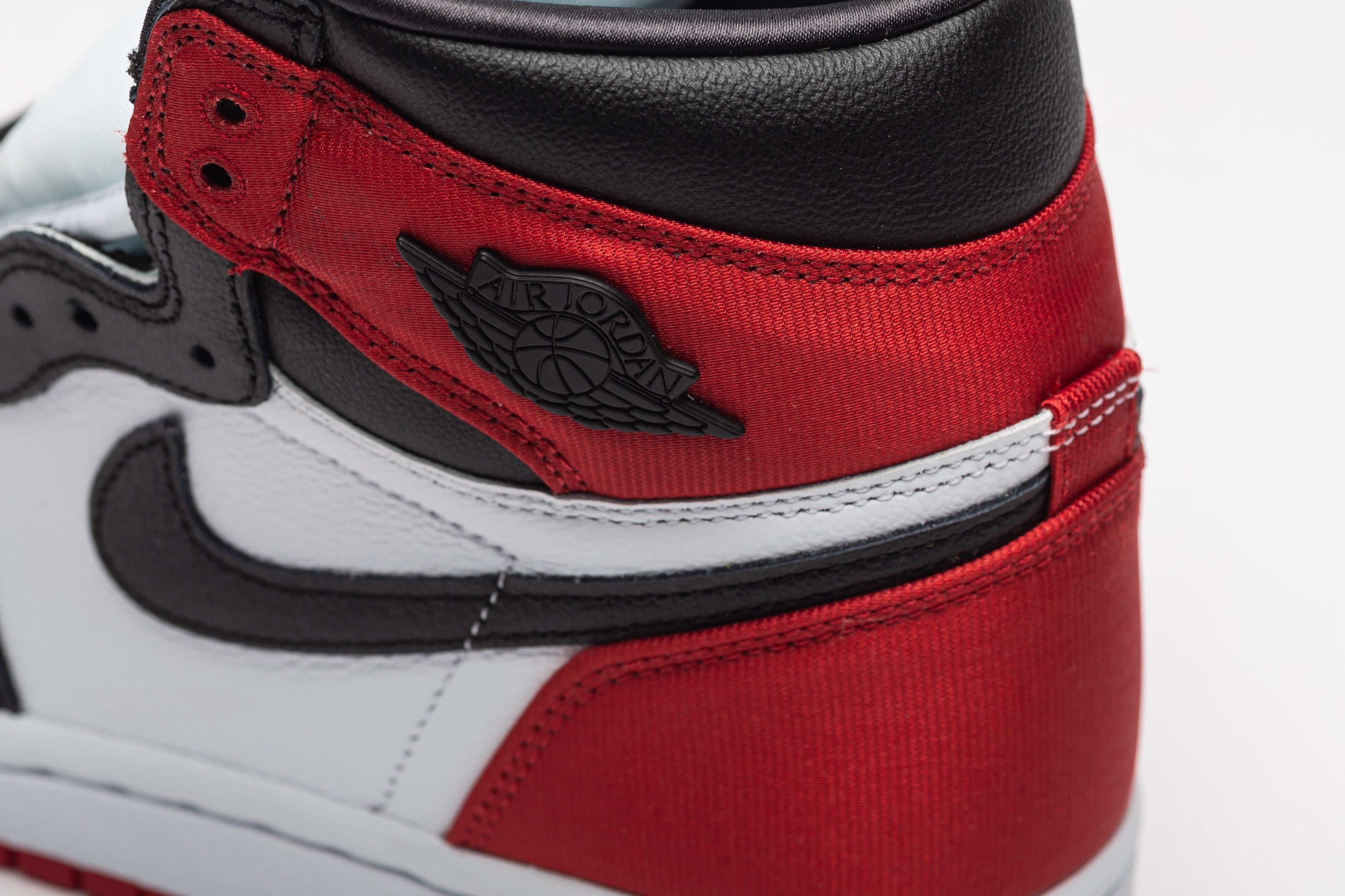WMNS 1 Retro High OG