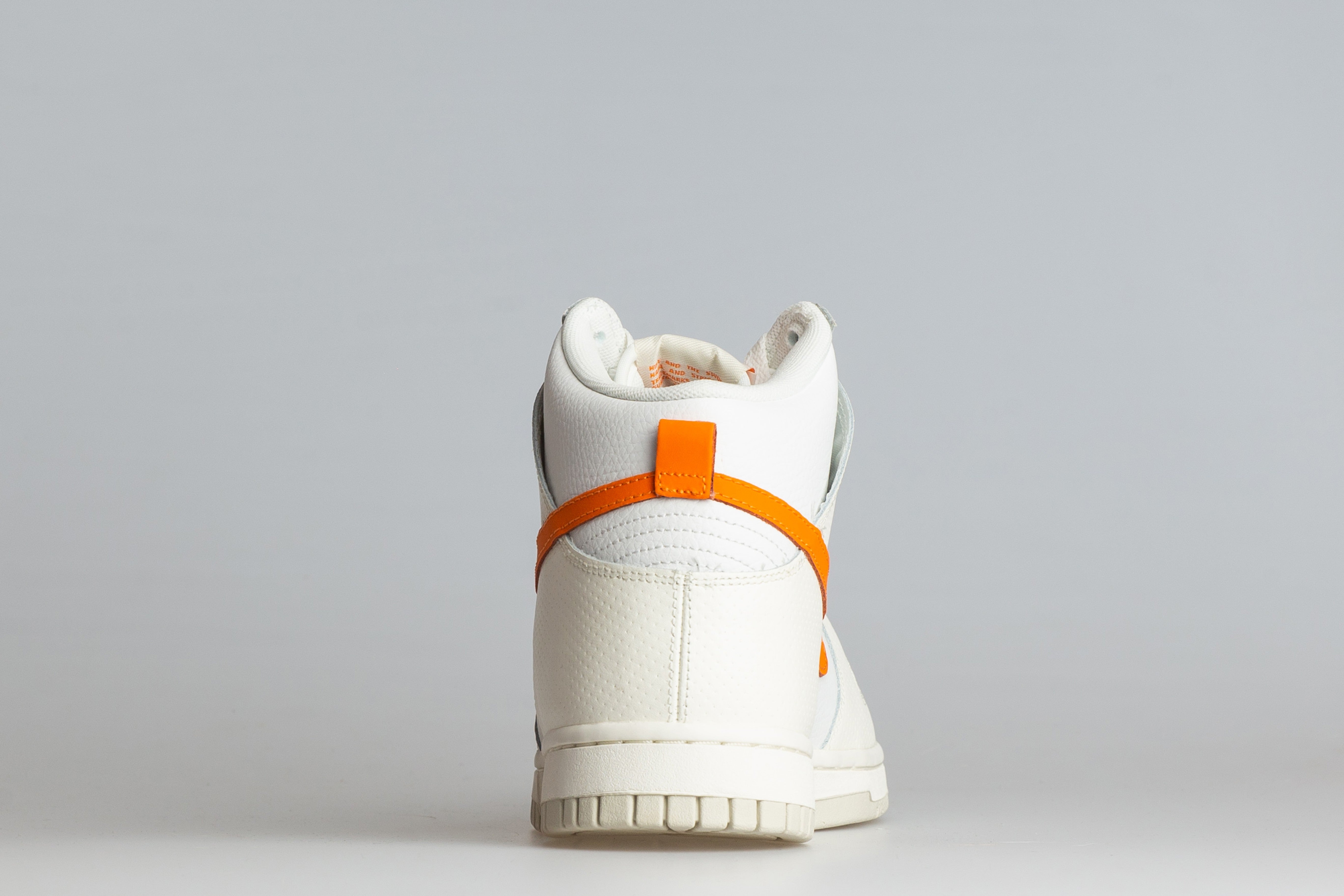 W Dunk Hi