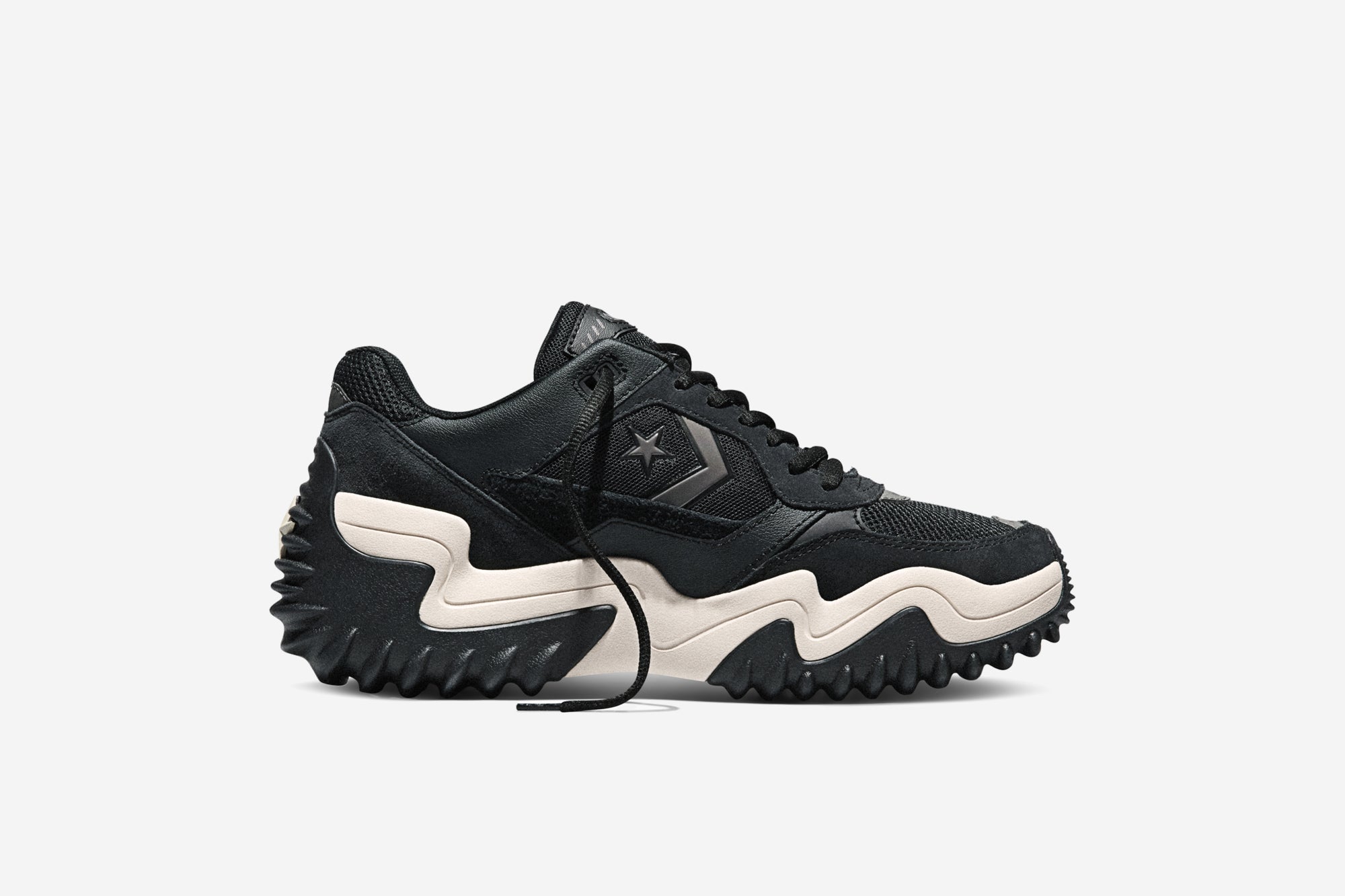 Converse Wave Motion Trainer