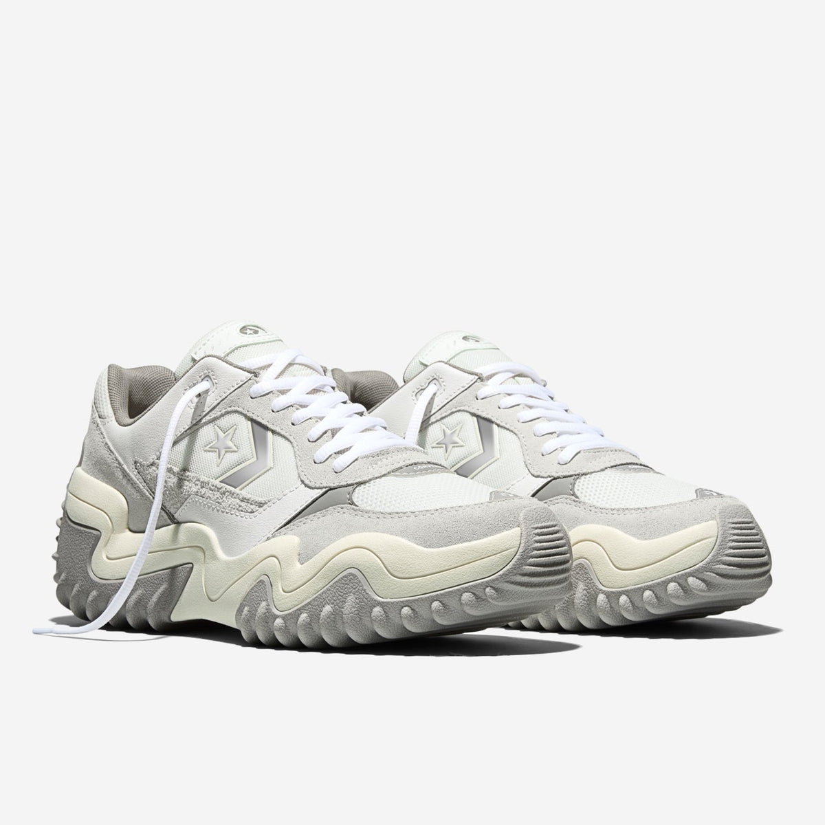 Converse Wave Motion Trainer