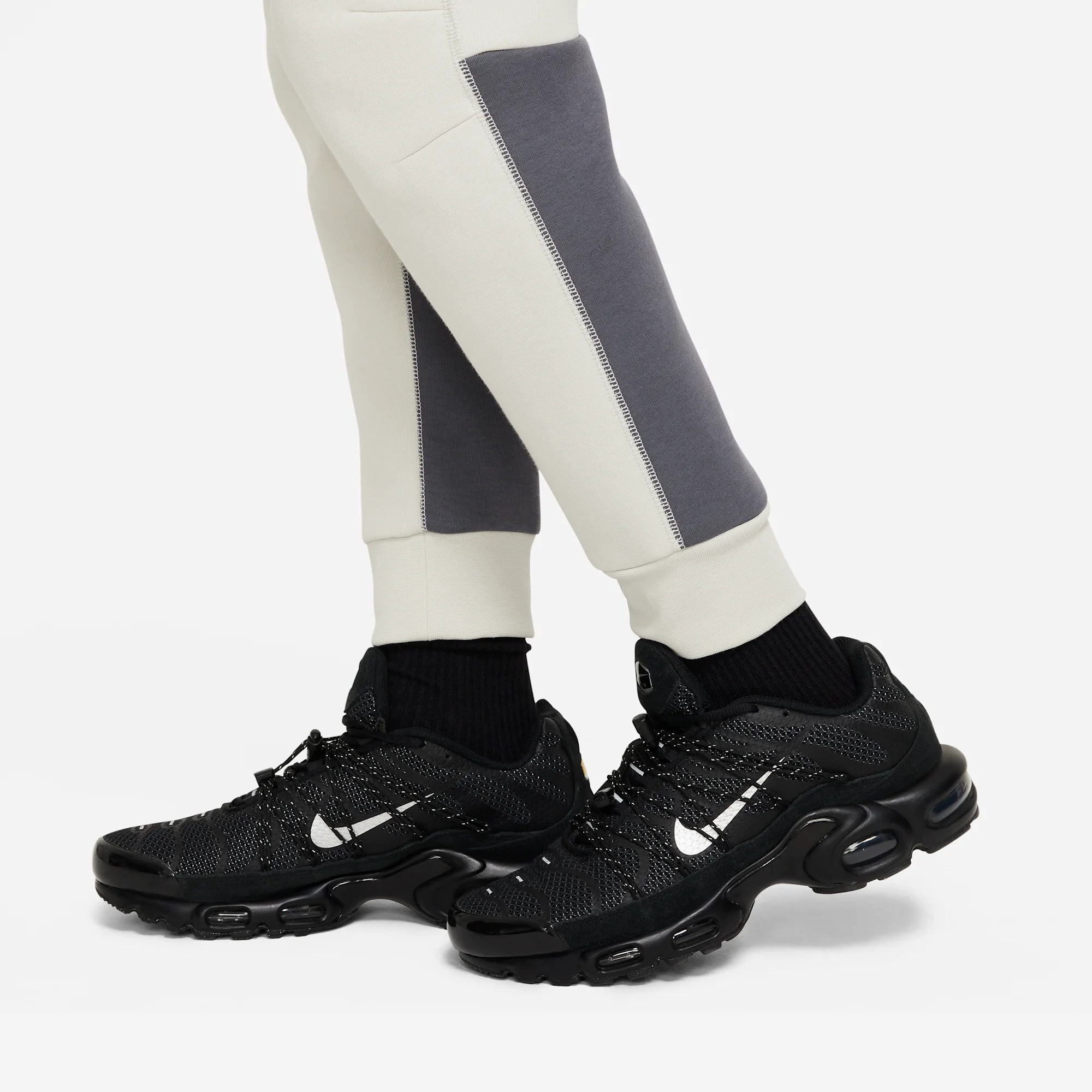 B Tech Fleece Pant