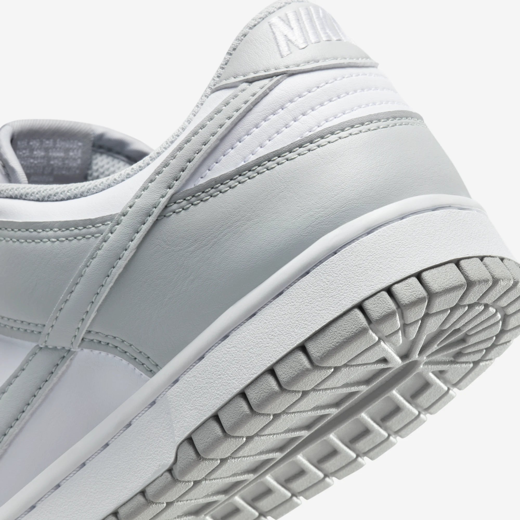 Dunk Low Retro Bttys