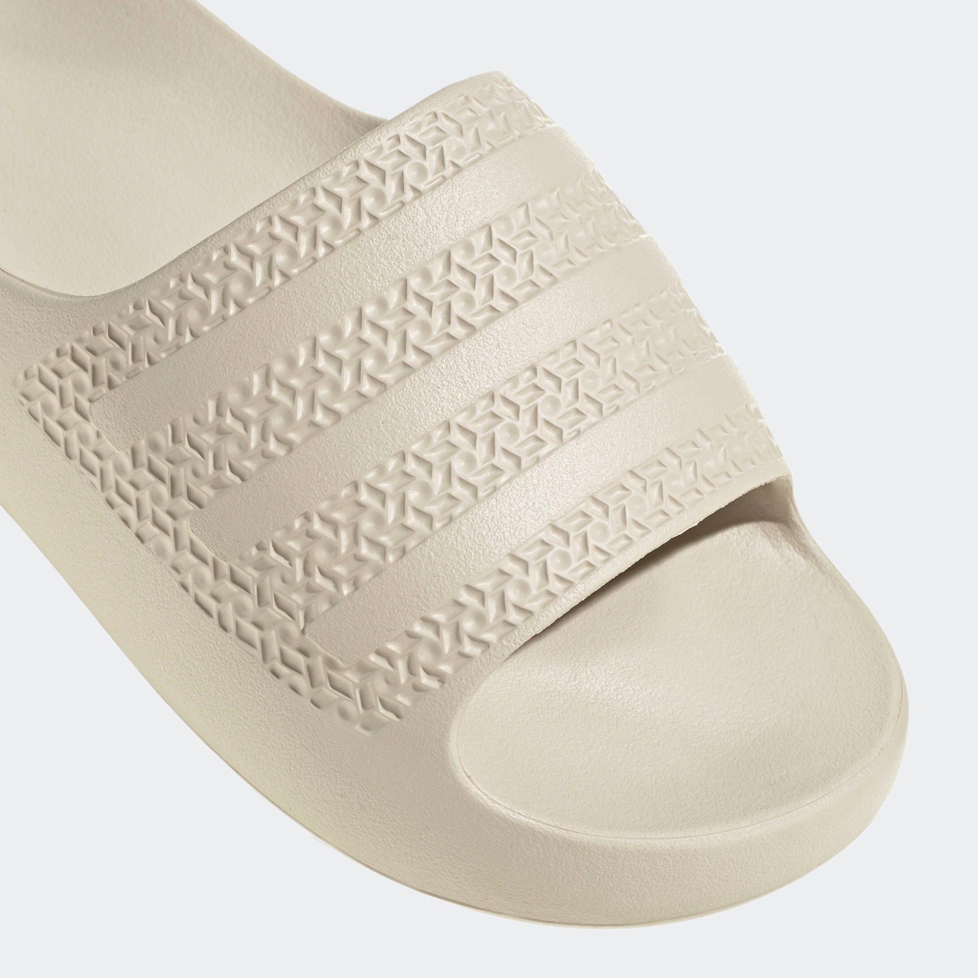 Adilette Ayoon W