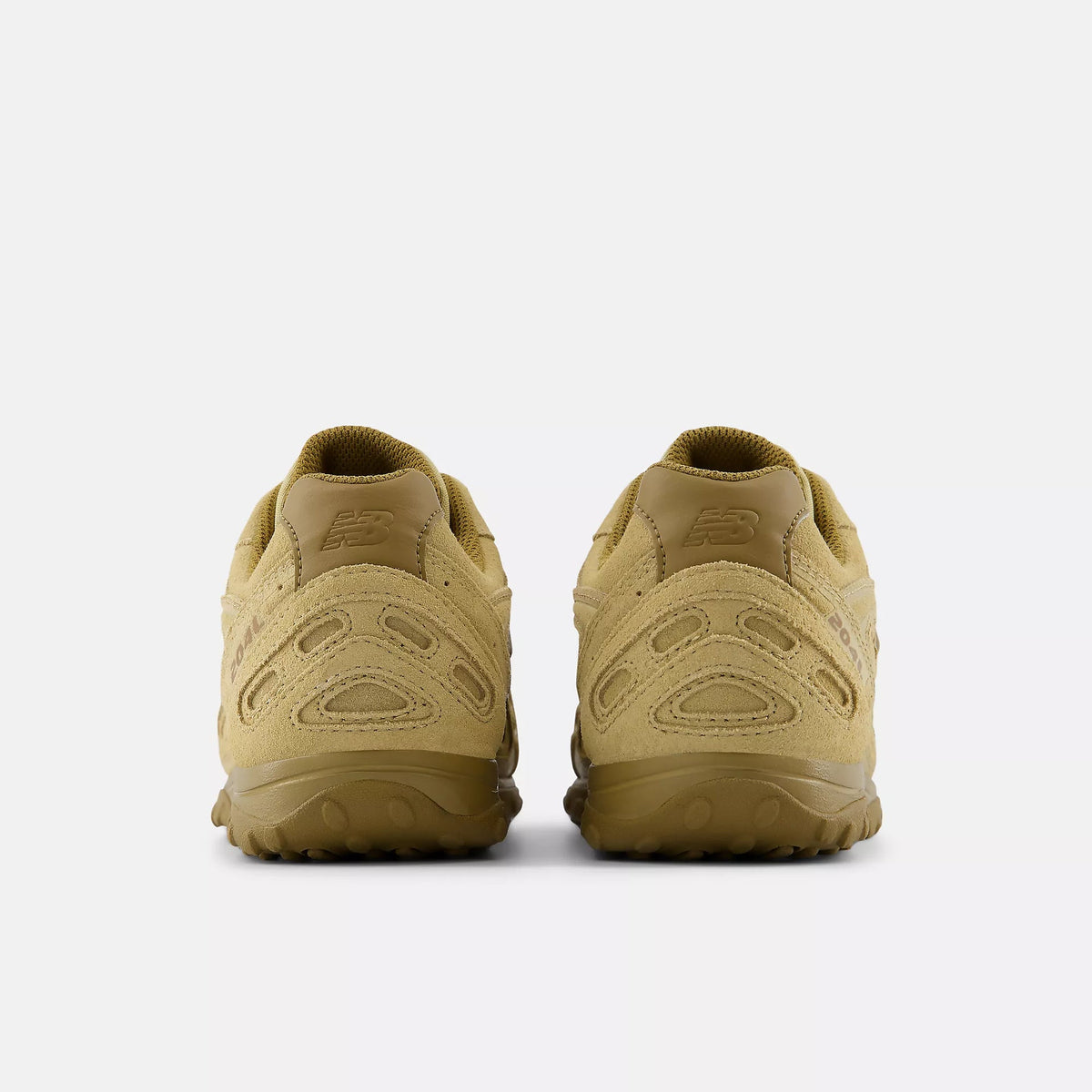 New Balance 204L