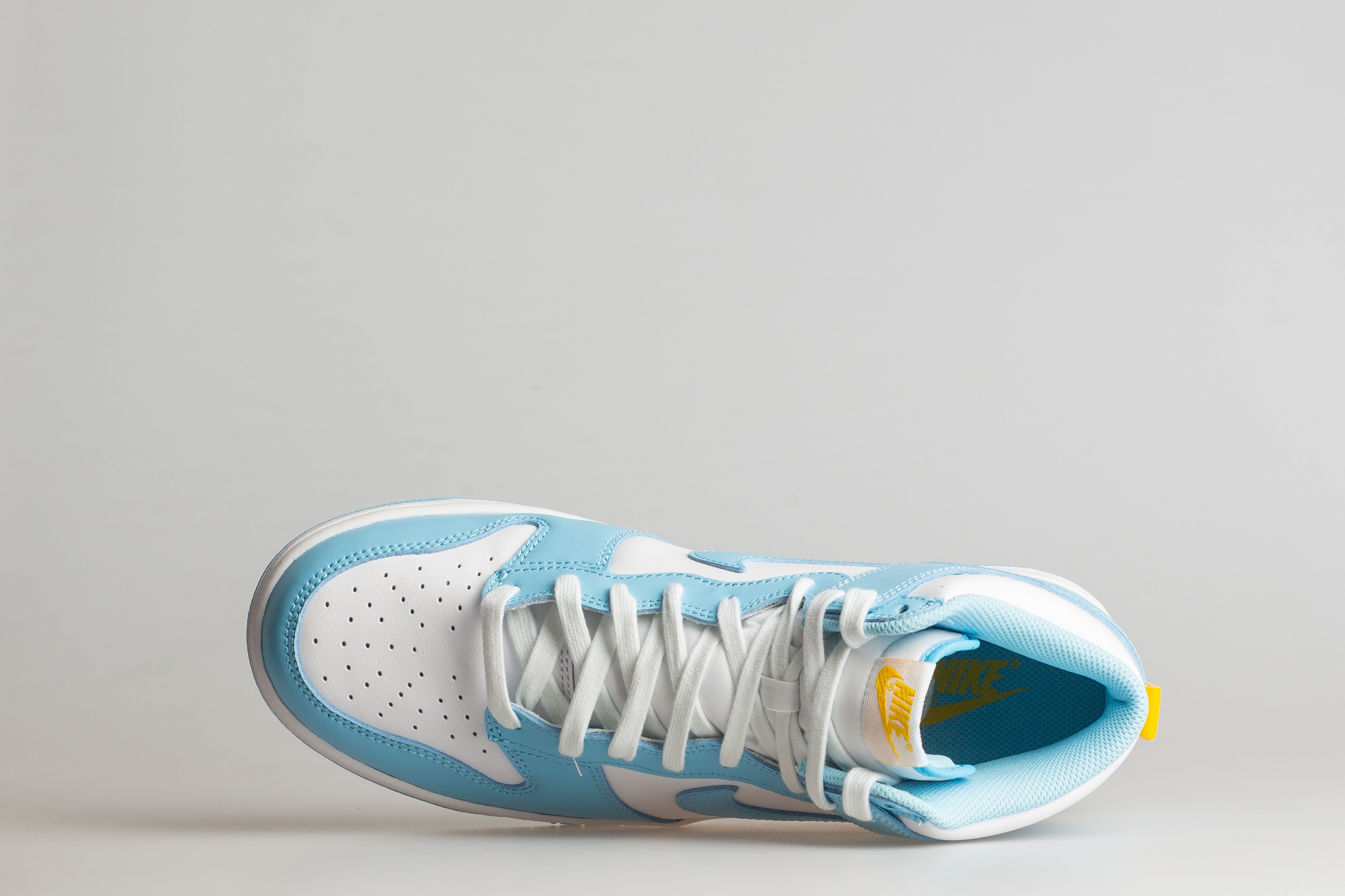 Dunk Hi Retro