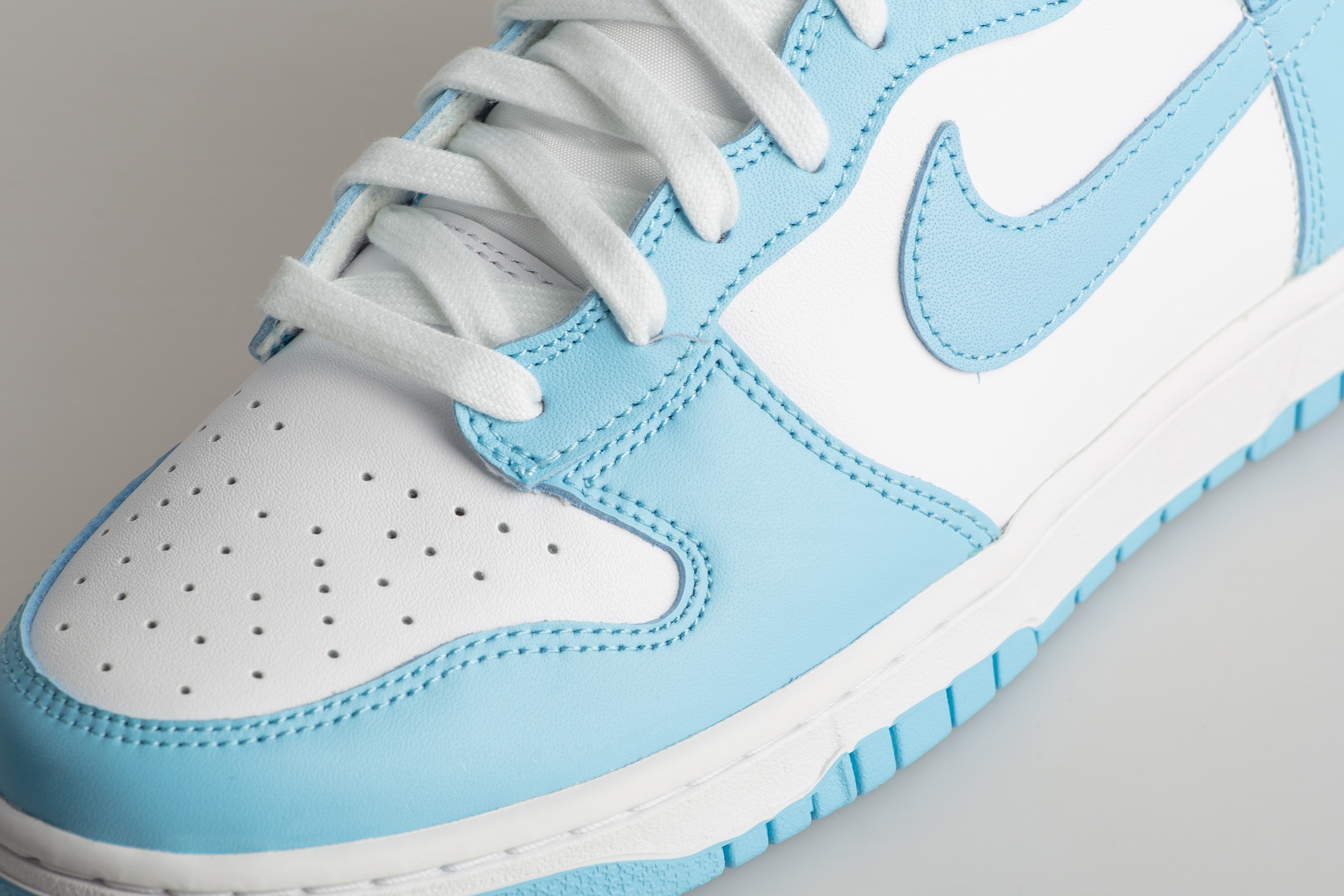Dunk Hi Retro