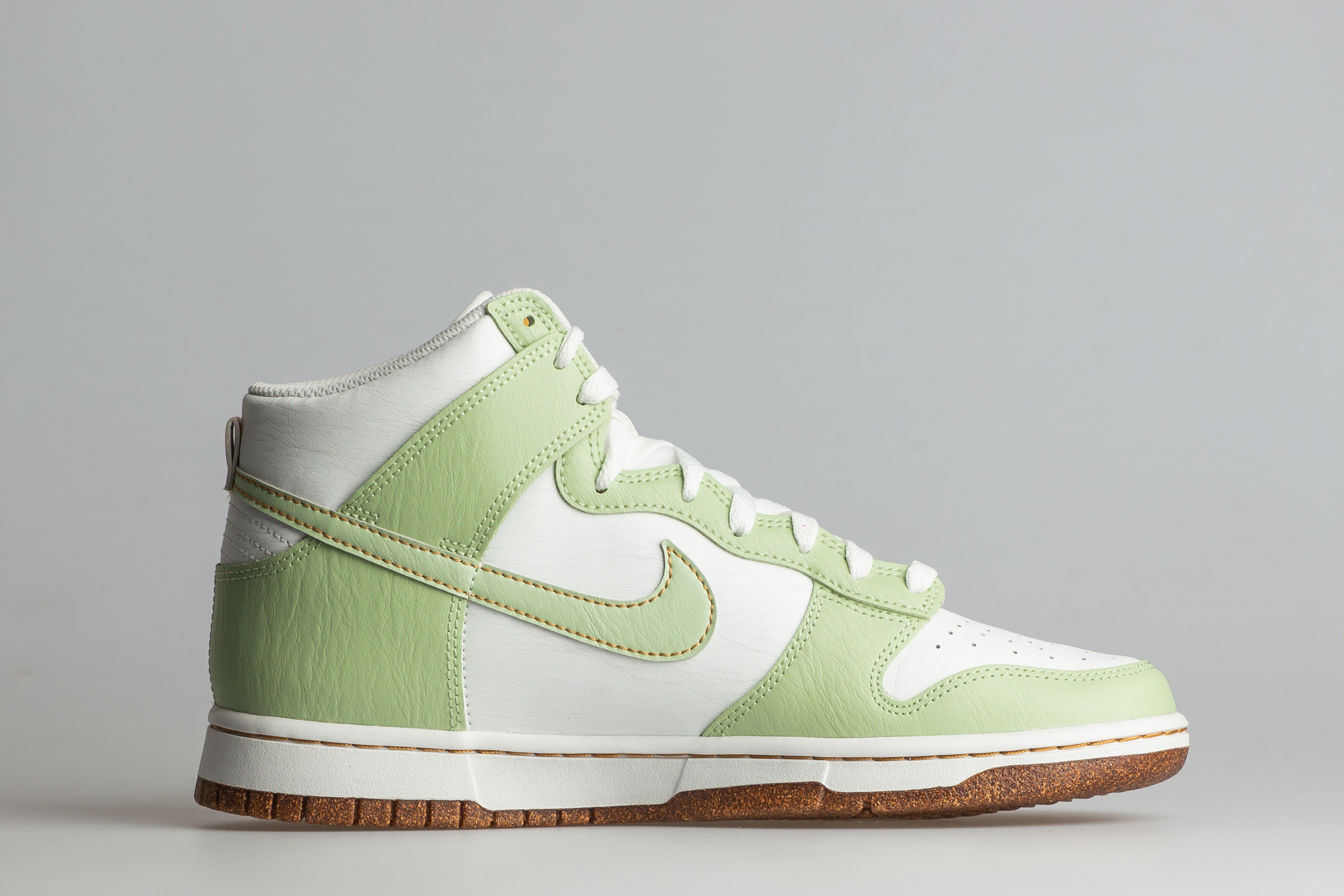 Dunk Hi Retro SE