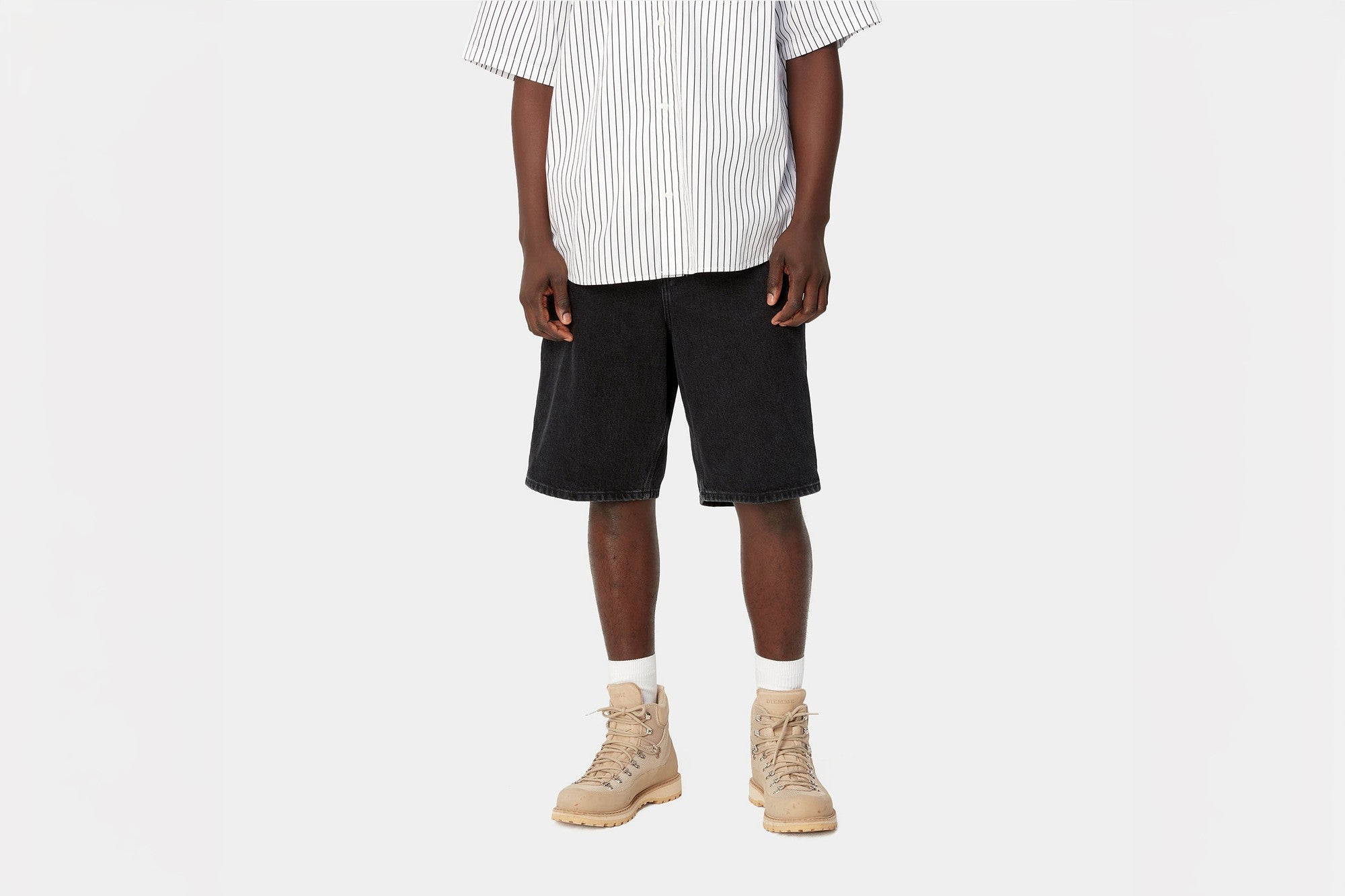 Single Knee Short