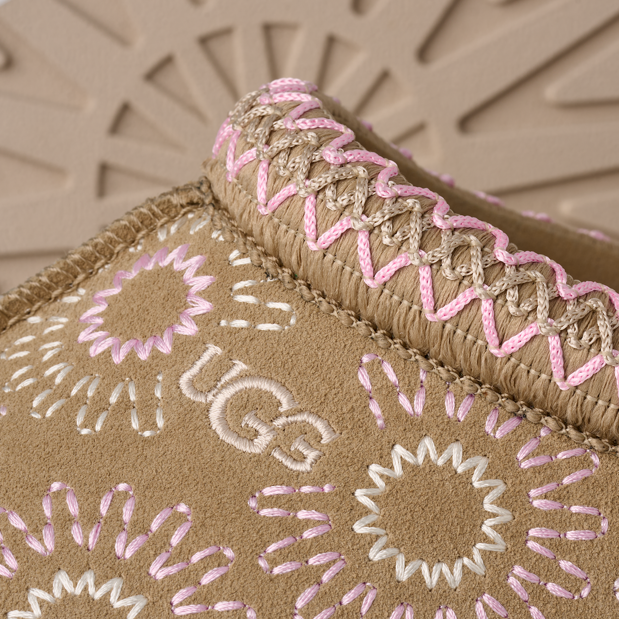 Uggtazz Sun Stitch