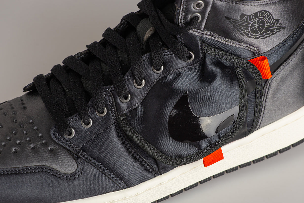 1 Retro High OG Utility SP