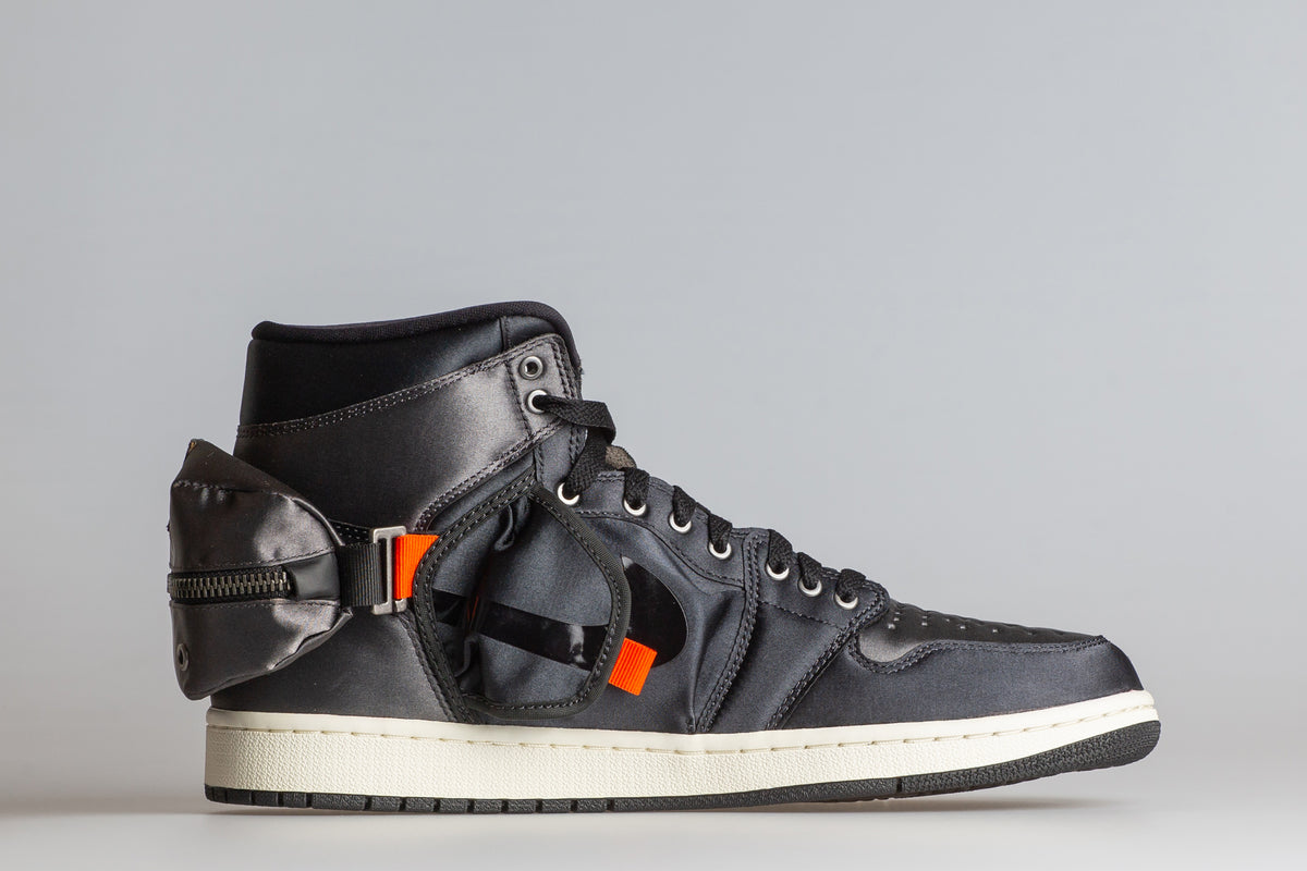 1 Retro High OG Utility SP
