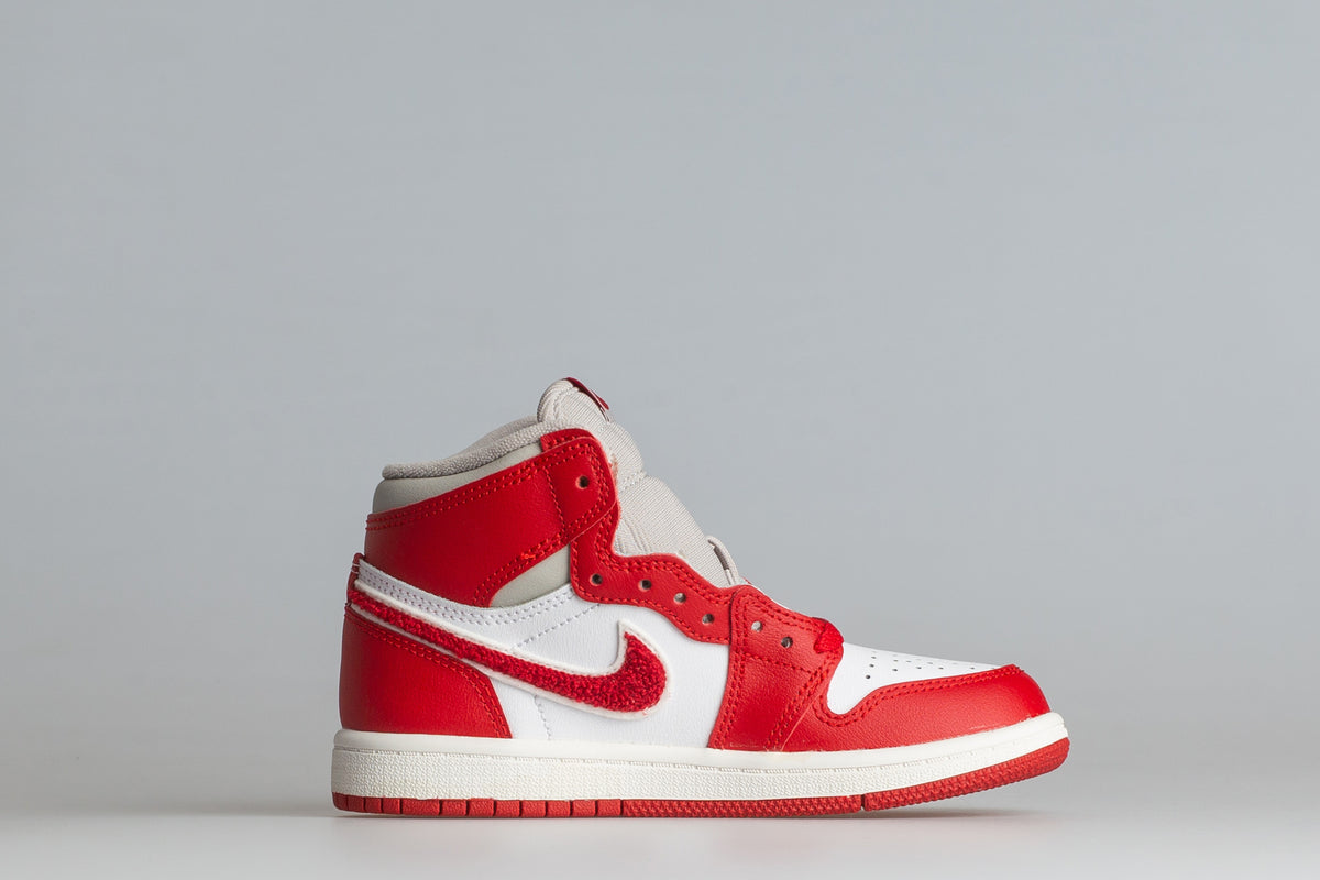 1 Retro High OG PS