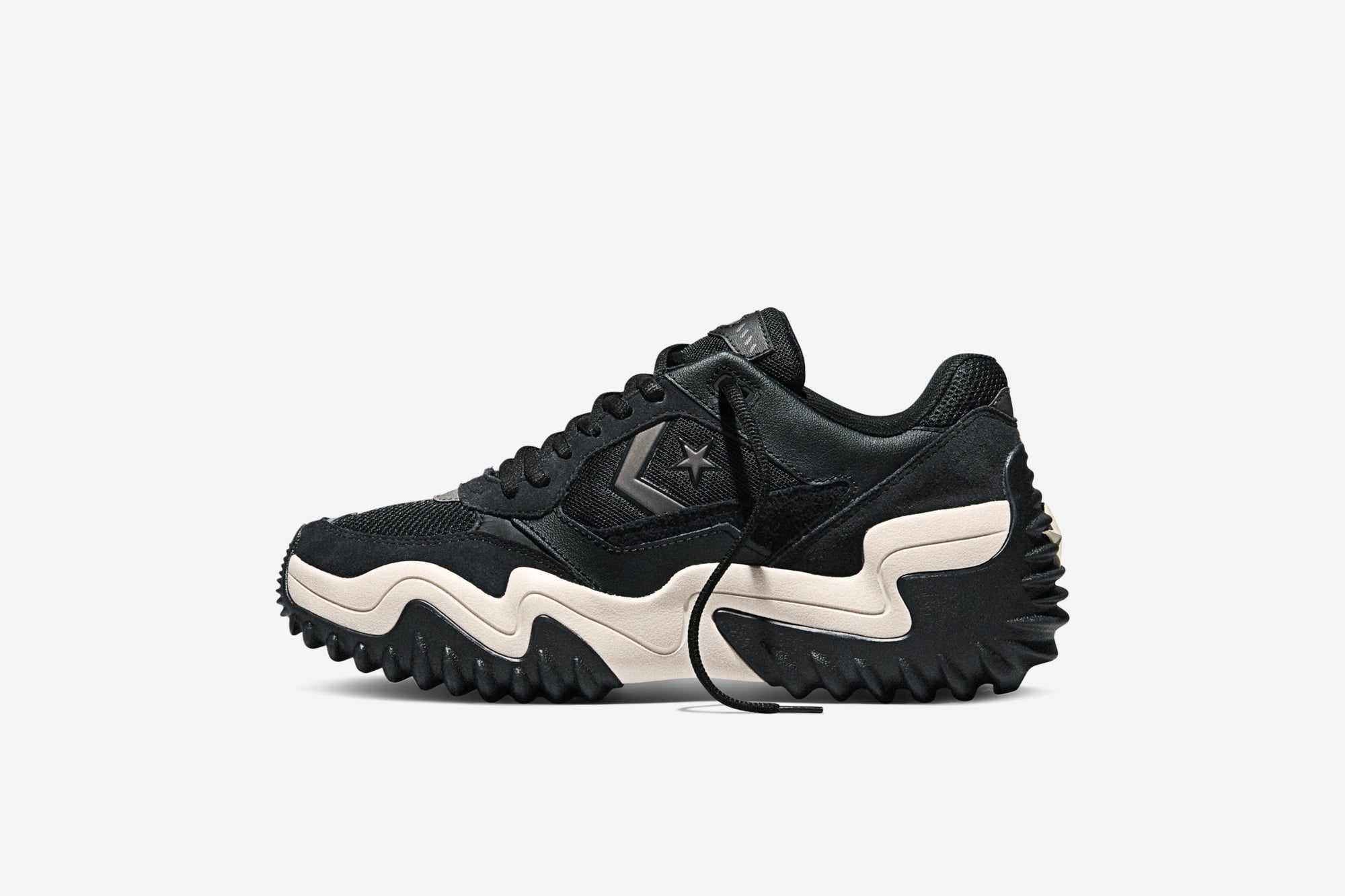 Converse Wave Motion Trainer