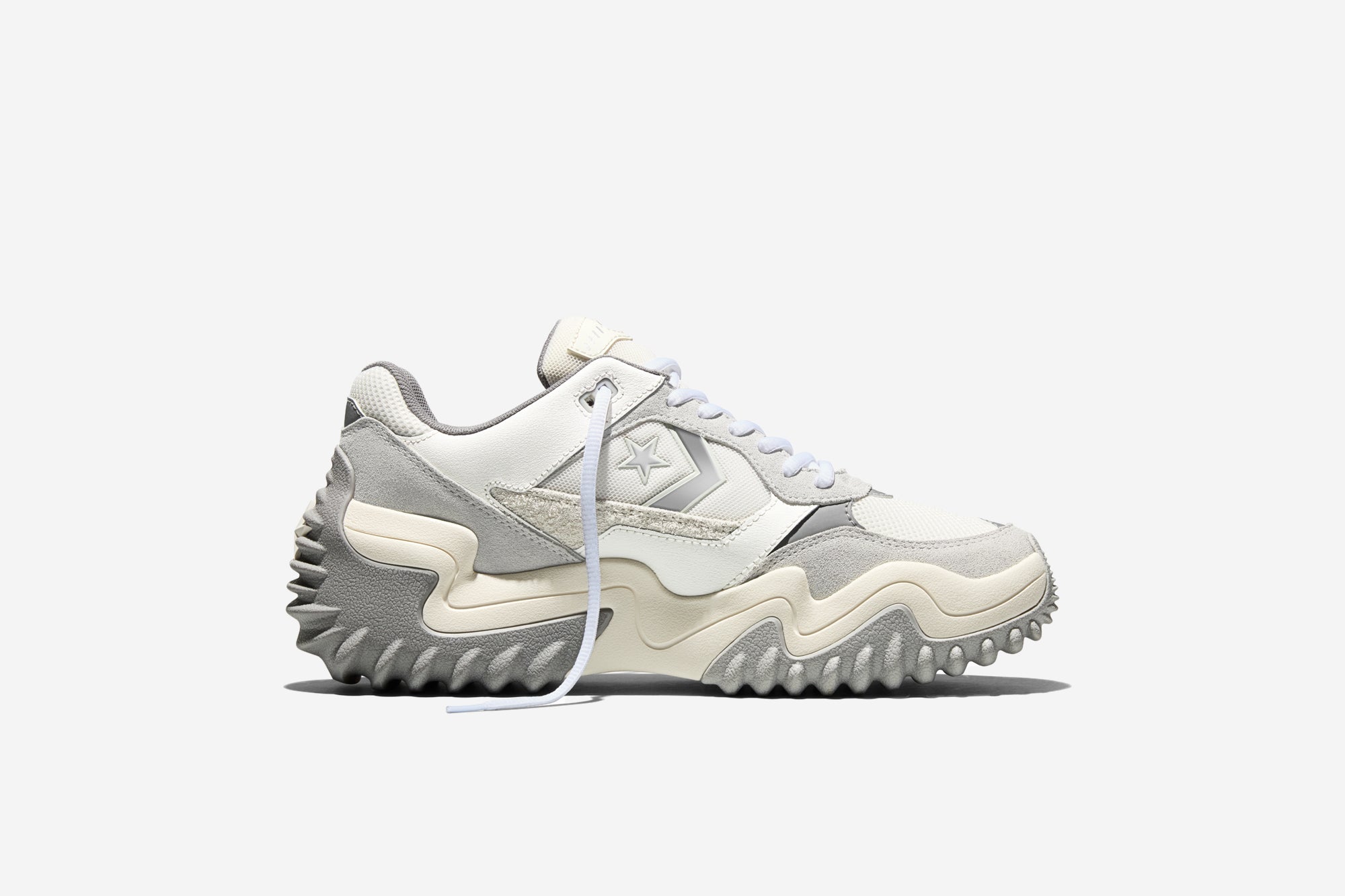 Converse Wave Motion Trainer