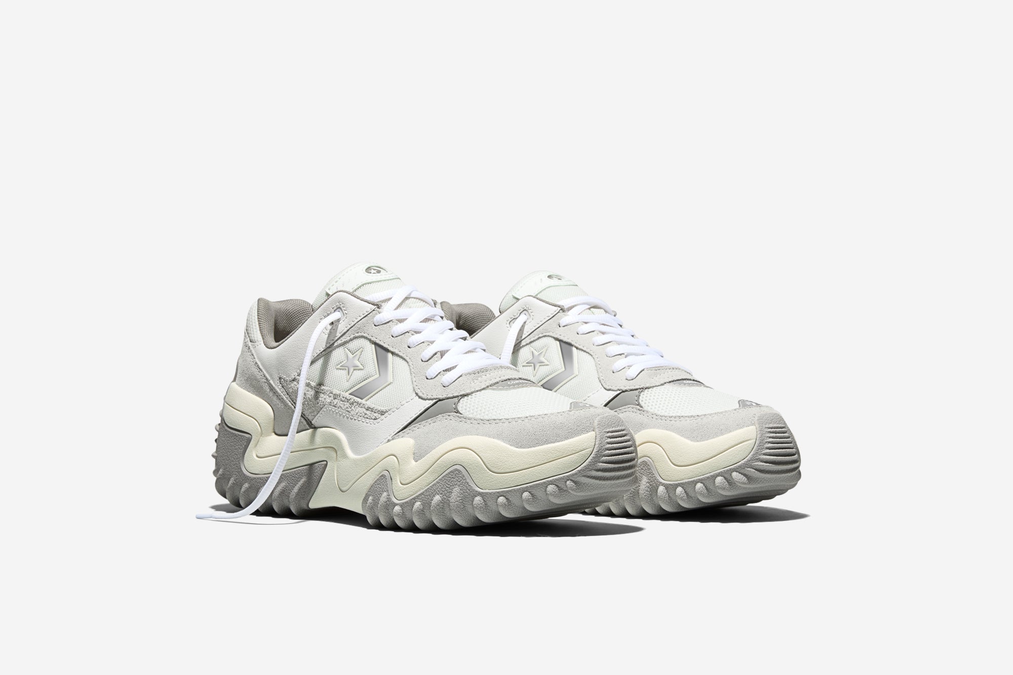 Converse Wave Motion Trainer