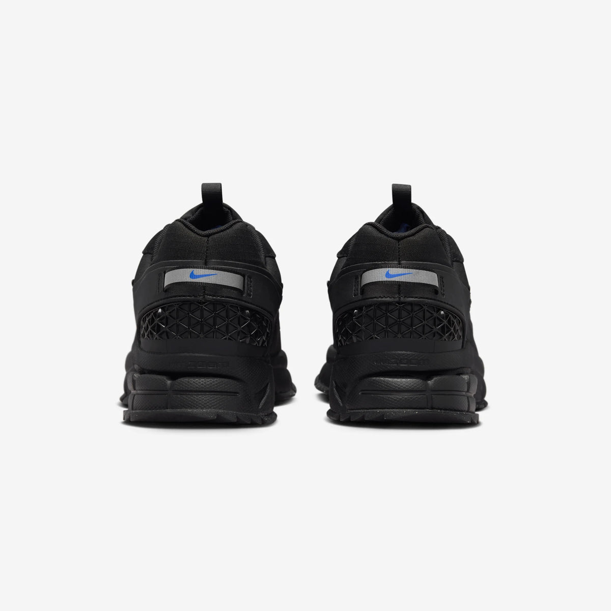 Nikezoom Vomero Roam
