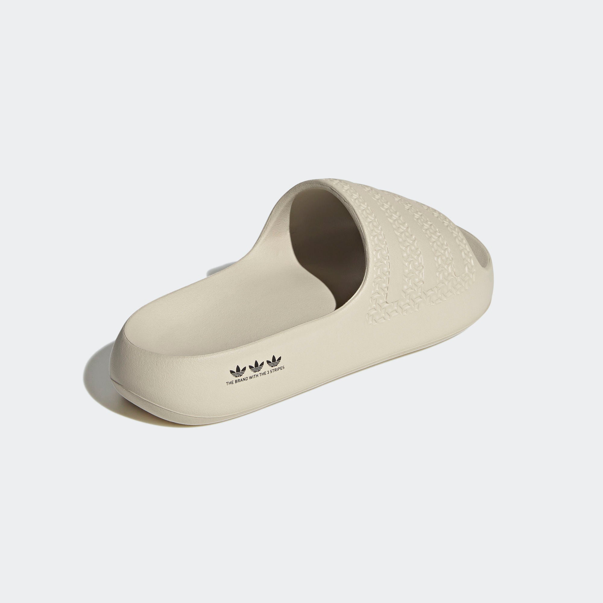 Adilette Ayoon W