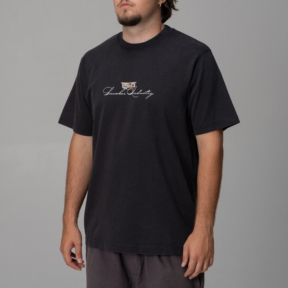 Sneaker Industry Incet Si Sigur Tee