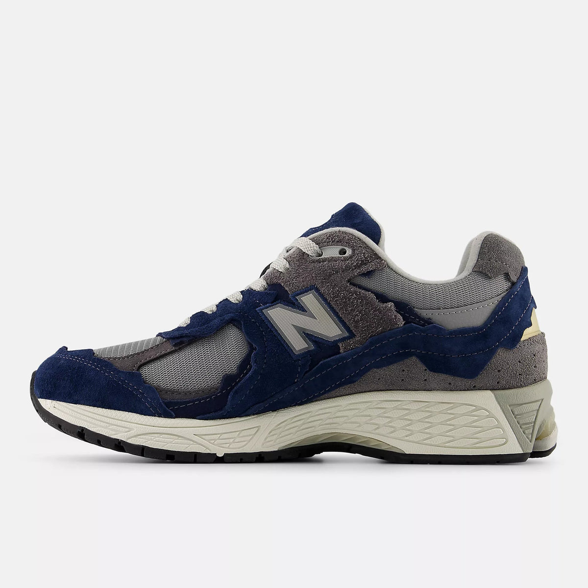 New Balance 2002R